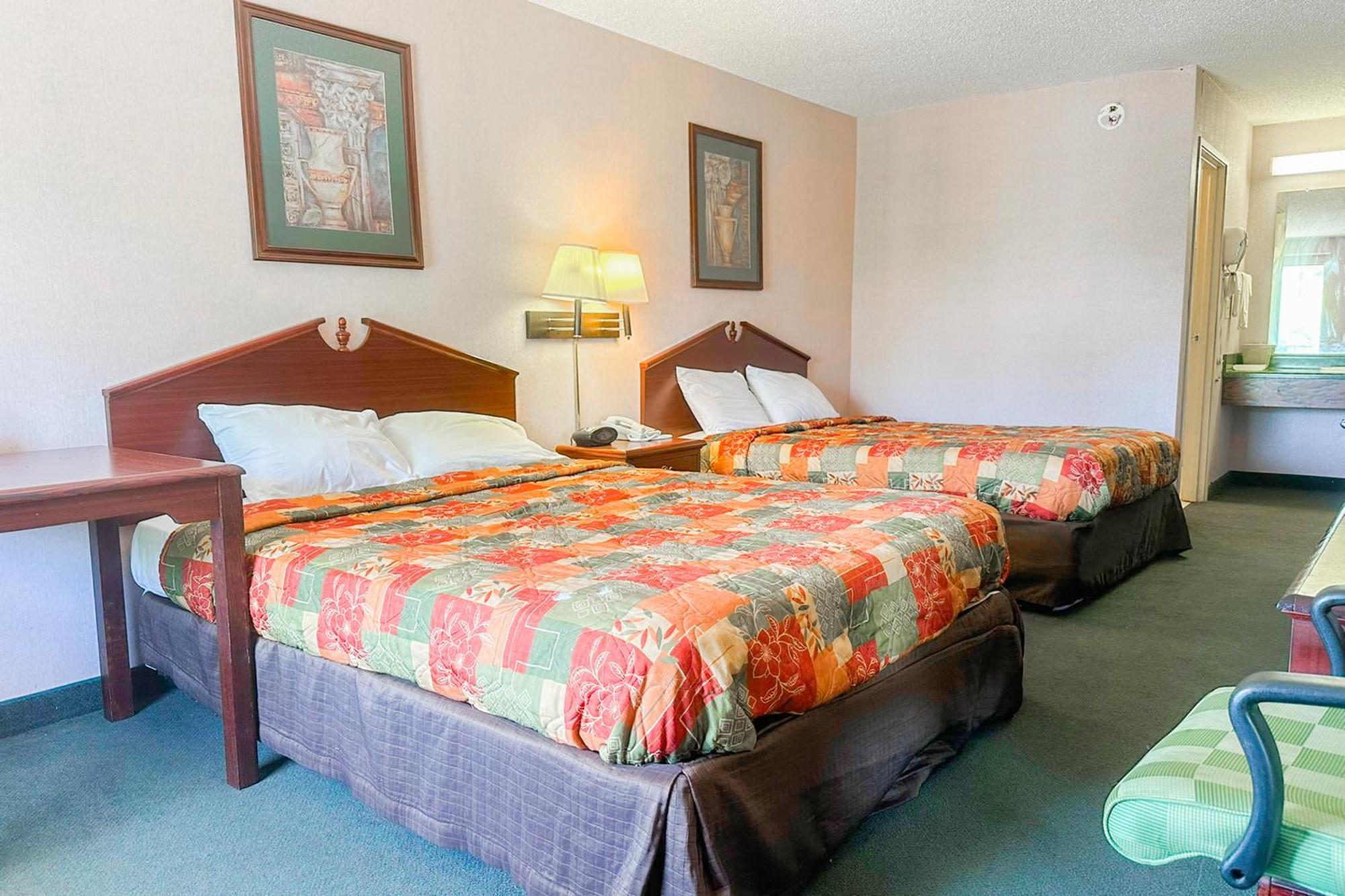 Oyo Hotel East Macon I-75 מראה חיצוני תמונה