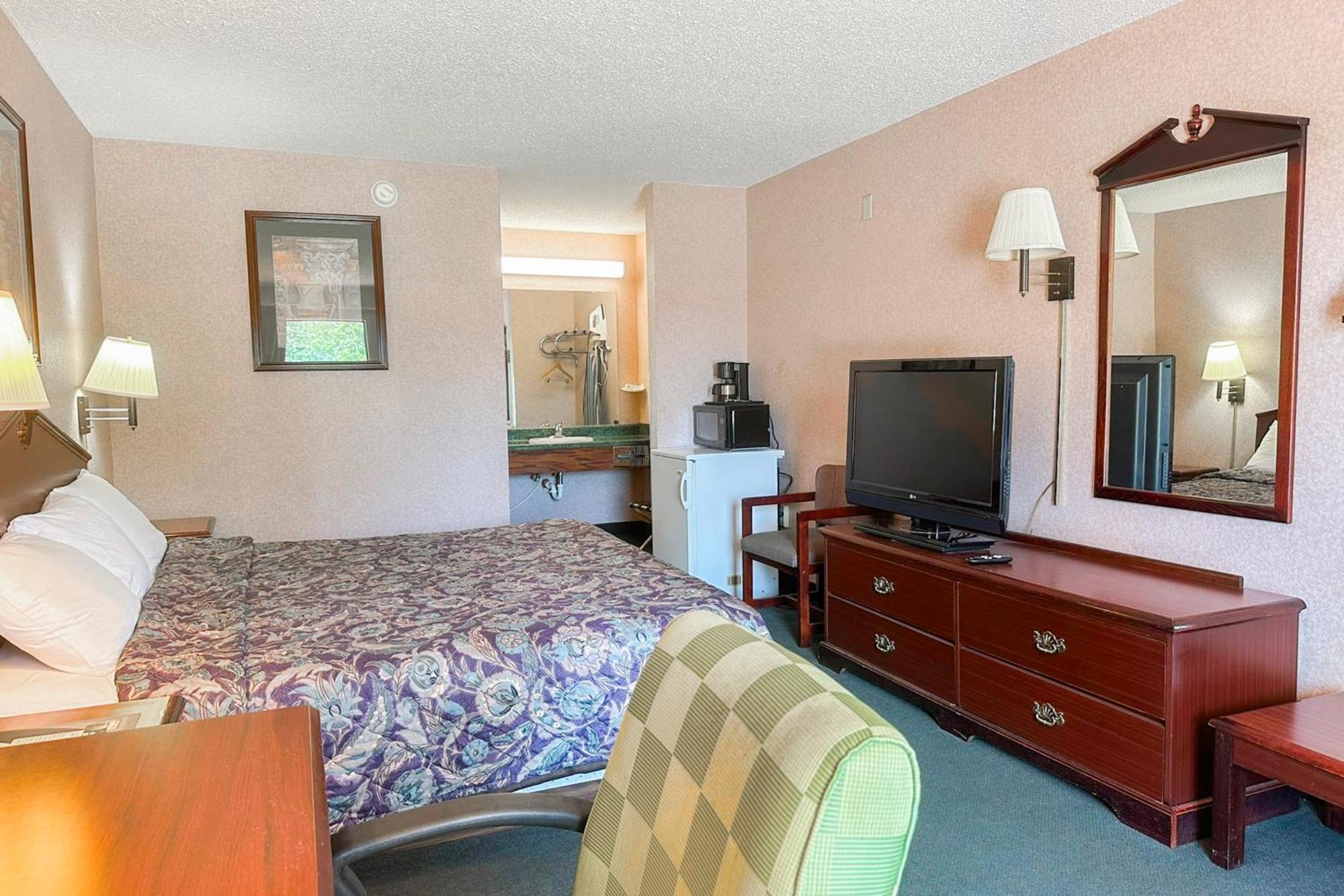 Oyo Hotel East Macon I-75 מראה חיצוני תמונה