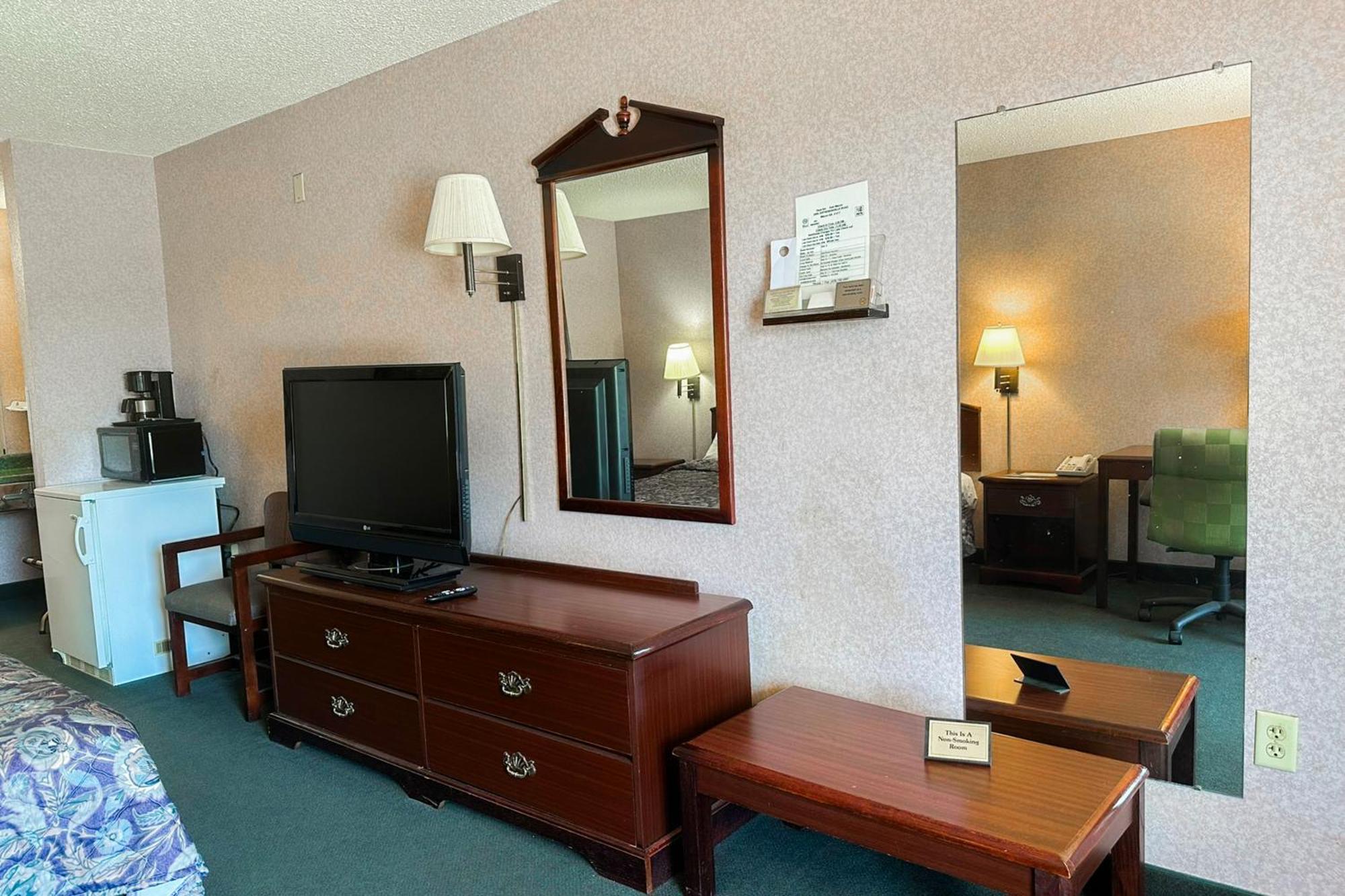 Oyo Hotel East Macon I-75 מראה חיצוני תמונה