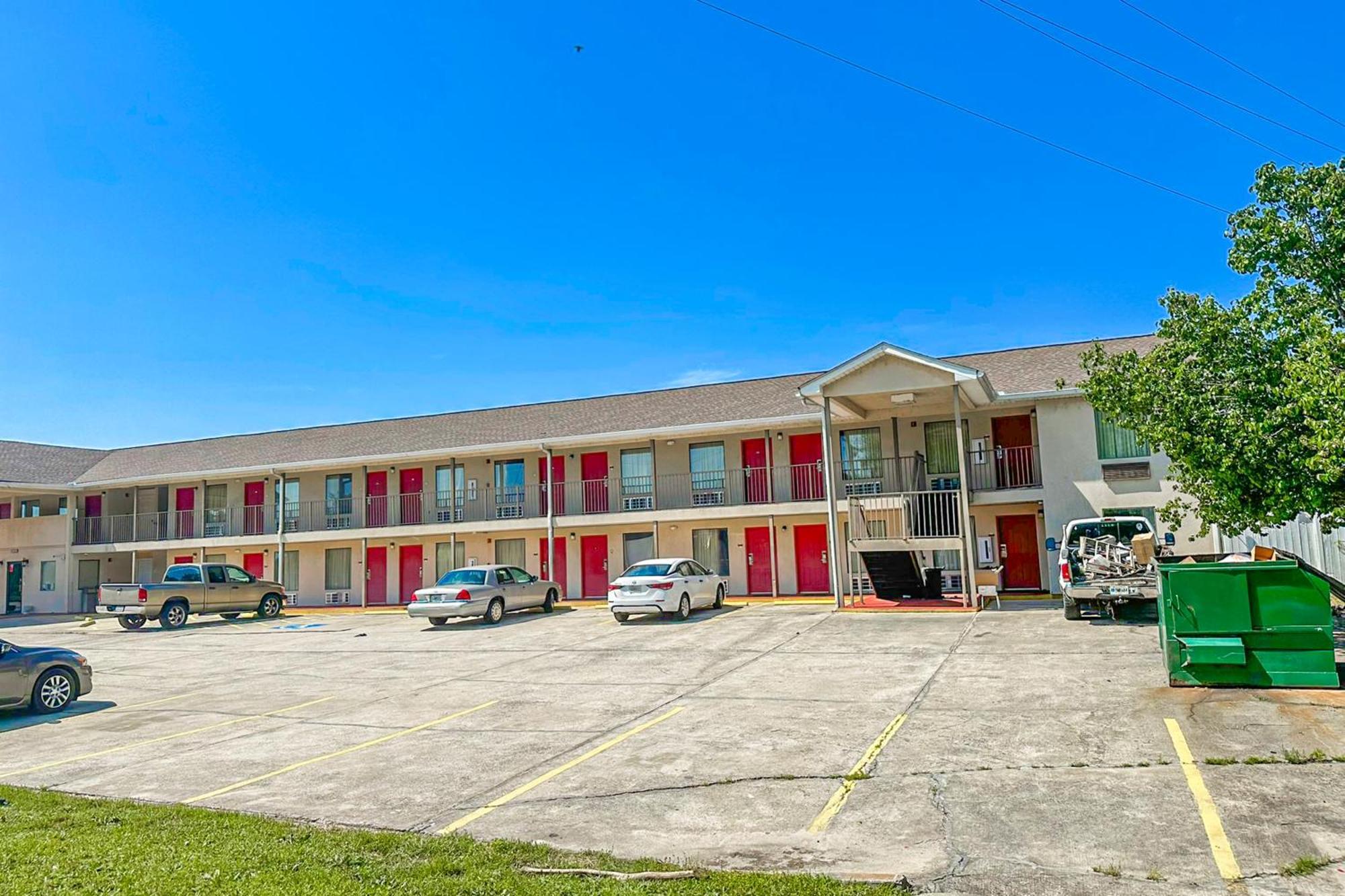 Oyo Hotel East Macon I-75 מראה חיצוני תמונה