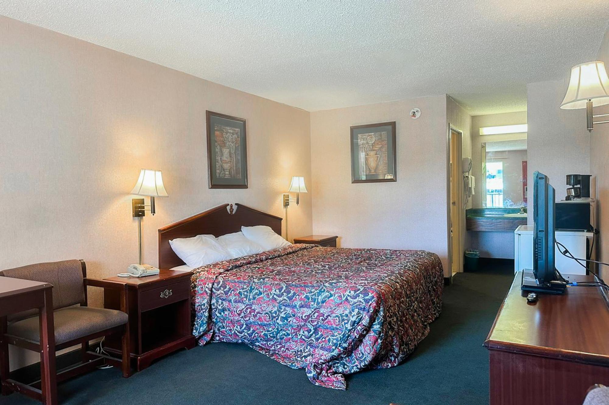 Oyo Hotel East Macon I-75 מראה חיצוני תמונה